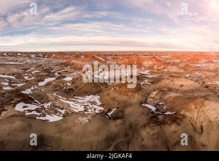 Vista panoramica aerea dell'area naturalistica di Bitti De-Na-Zin nel New Mexico in inverno Foto Stock