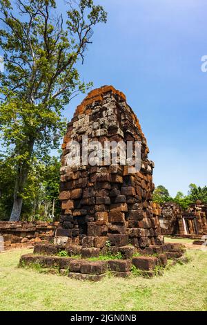 Prasat Sra Kamphaeng noi, rovine Khmer, Ssituated in Wat SA Kamphaeng noi, si Saket(si SA Ket), Isan(Isaan), Thailandia, Sud-Est asiatico, Asia Foto Stock