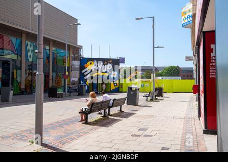 Passerella attraverso dal Lister Gate a Carrington Street durante la demolizione di Broadmarsh nel centro di Nottingham 2022 maggio, Nottinghamshire Inghilterra UK Foto Stock