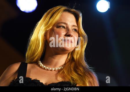 Ischia, Italia. 11th luglio 2022. Ischia Global Film & Music Festival, ventesima edizione, Haley Bennett, attrice americana e cantante protagonista di ' Cyrano ' ottenere il premio come '' attrice dell'anno ''. (Foto di Pasquale Gargano/Pacific Press/Sipa USA) Credit: Sipa USA/Alamy Live News Foto Stock