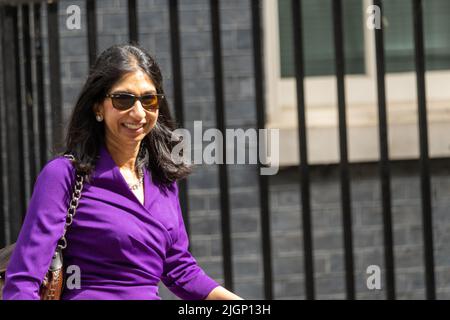 Londra, Regno Unito. 12th luglio 2022. Suella Braverman, procuratore generale, lascia un gabinetto al 10 Downing Street London. Credit: Ian Davidson/Alamy Live News Foto Stock