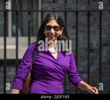 Downing Street, Londra, Regno Unito. 12 luglio 2022. Suella Braverman MP, Procuratore Generale a Downing Street per una riunione settimanale del gabinetto. Credit: Malcolm Park/Alamy Live News Foto Stock