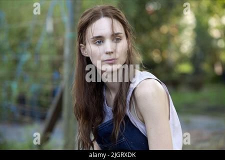 ROONEY MARA, AI NON LORO CORPI SANTI, 2013 Foto Stock