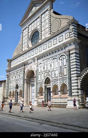 Facciata esterna Chiesa di Santa Maria Novella Firenze Italia Foto Stock