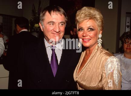 Mitzi Gaynor e il marito Jack Bean Circa 1980's Credit: Ralph Dominguez/MediaPunch Foto Stock