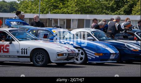 CALMO tutti i Trofei Porsche ai box Foto Stock