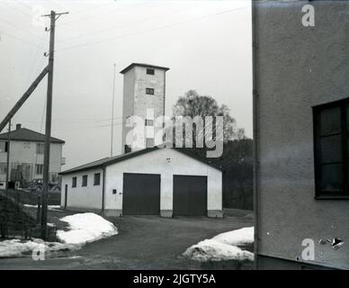 Stazione dei vigili del fuoco di Munkedal a Kvistrum. La stazione è stata sostituita da NY a Lilla Foss al 1980-T. Fino alla demolizione, intorno al 2005, sono state ospitate le attività del parco comunale. Alla stazione di polizia di destra. Foto Stock