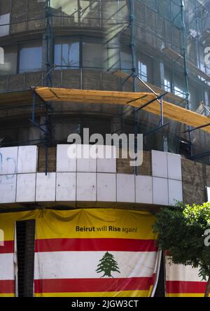 Ristrutturazione di un edificio dopo l'esplosione del porto, Beirut Governorate, Beirut, Libano Foto Stock