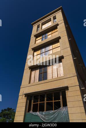 Ristrutturazione di un edificio dopo l'esplosione del porto, Beirut Governorate, Beirut, Libano Foto Stock