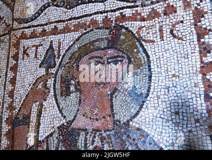 Piastrelle a mosaico bizantino nel museo del Palazzo di Beiteddine, Monte Governatorato del Libano, Beit ed-Dine, Libano Foto Stock