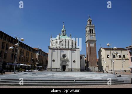 2020 luglio 07 - Europa, Italia, Lombardia, Varese, Busto Arsizio, cattedrale, Basilica di S. Giovanni Battista Foto Stock