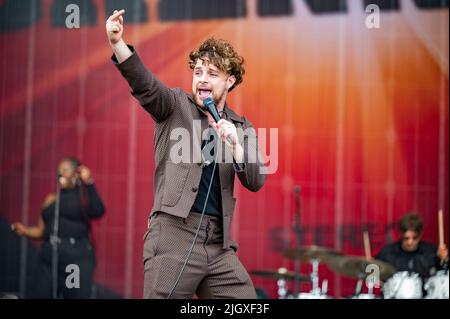 Glasgow, Regno Unito. 08th luglio 2022. Tom Grennan si esibisce sul palco principale il giorno 1 del TRNSMT Festival. 2022-07-08 . Credit: Gary Mather/Alamy Live News Foto Stock