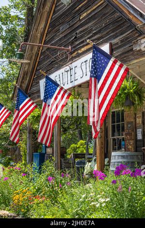 Lo storico Old Sautee Store nella valle di Sautee-Nacoochee vicino a Helen, Georgia. (USA) Foto Stock