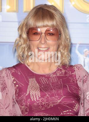 13 luglio 2022 - Londra, Inghilterra, Regno Unito - Fay Ripley frequentare qualcosa va la notte stampa, Barbican Theatre Foto Stock