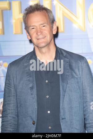 13 luglio 2022 - Londra, Inghilterra, Regno Unito - Alexander Armstrong che partecipa a qualche cosa va la notte della stampa, Teatro Barbican Foto Stock