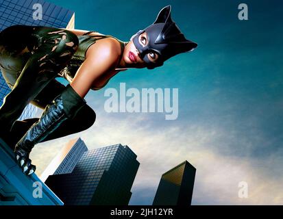 HALLE Berry, Catwoman, 2004 Foto Stock