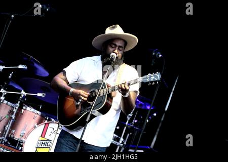 13 luglio 2022, Marostica, Vicenza/Veneto, Italia: Il cantante e cantautore americano Nathan Graham ha suonato sul palco del Festival estivo della Marostica. Atto aperto della vita di ben Harper e dei criminali Innocent. (Credit Image: © Mimmo Lamacchia/Pacific Press via ZUMA Press Wire) Foto Stock