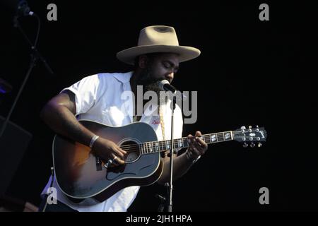 13 luglio 2022, Marostica, Vicenza/Veneto, Italia: Il cantante e cantautore americano Nathan Graham ha suonato sul palco del Festival estivo della Marostica. Atto aperto della vita di ben Harper e dei criminali Innocent. (Credit Image: © Mimmo Lamacchia/Pacific Press via ZUMA Press Wire) Foto Stock