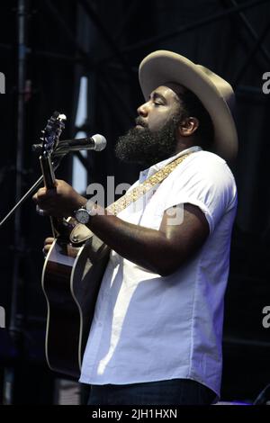 13 luglio 2022, Marostica, Vicenza/Veneto, Italia: Il cantante e cantautore americano Nathan Graham ha suonato sul palco del Festival estivo della Marostica. Atto aperto della vita di ben Harper e dei criminali Innocent. (Credit Image: © Mimmo Lamacchia/Pacific Press via ZUMA Press Wire) Foto Stock