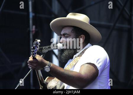 13 luglio 2022, Marostica, Vicenza/Veneto, Italia: Il cantante e cantautore americano Nathan Graham ha suonato sul palco del Festival estivo della Marostica. Atto aperto della vita di ben Harper e dei criminali Innocent. (Credit Image: © Mimmo Lamacchia/Pacific Press via ZUMA Press Wire) Foto Stock