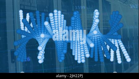 Immagine del filamento di dna e dell'elaborazione dei dati nella sala server Foto Stock