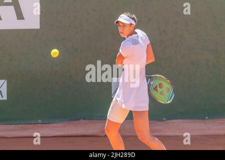 Losanna Svizzera, 07/14/2022: Olga Danilovi? Di ritorno in Serbia durante il torneo di tennis di Losanna 2022 WTA 250. 2nd della finale 8th del torneo di tennis di Losanna 2022 WTA 250 si è svolto sul Centre Court Stadium di Losanna. (Foto di: Eric Dubost/Sipa USA) Foto Stock