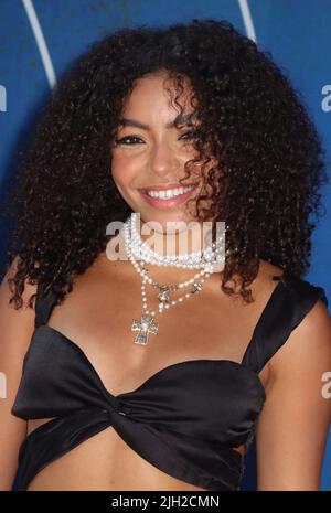 Los Angeles, Stati Uniti. 13th luglio 2022. Qualsiasi Gabrielly 07/13/2022 la prima mondiale di “The Gray Man” si è tenuta al TCL Chinese Theatre di Hollywood, CA. Foto di I. Hasegawa/HNW/Picturelux Credit: PictureLux/The Hollywood Archive/Alamy Live News Foto Stock