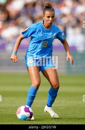 Arianna Caruso in azione in Italia durante la partita UEFA Women's Euro 2022 Group D all'Academy Stadium di Manchester. Data foto: Giovedì 14 luglio 2022. Foto Stock