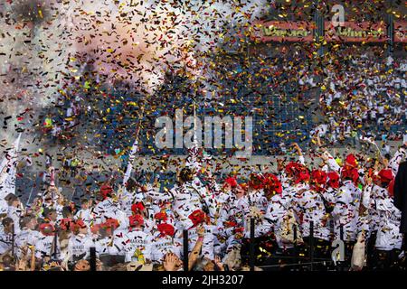 Gerusalemme, Israele. 14th luglio 2022. La delegazione tedesca si è recata durante la cerimonia di apertura delle partite di Maccabiah del 21st a Gerusalemme. Credit: Ilia Yefimovich/dpa/Alamy Live News Foto Stock