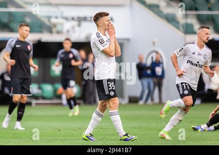 Varsavia, Polonia. 08th luglio 2022. Maciej Rosolek di Legia visto durante l'amichevole partita tra Legia Warszawa e Zorya Luhansk al Marshal Jozef Pilsudski Legia Varsavia Municipal Stadium. Punteggio finale; Legia Warszawa 2:1 Zorya Luhansk. Credit: SOPA Images Limited/Alamy Live News Foto Stock