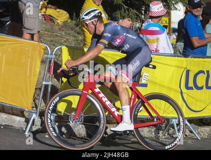 Francia. 14th luglio 2022. Mads Pedersen di Trek - Segafredoduring the Tour de France 2022, gara ciclistica stadio 12, Briancon - Alpe d'Huez (165,5 km) il 14 luglio 2022 a Huez, Francia - Foto Laurent Lairys / ABACAPRESS.COM Credit: Abaca Press/Alamy Live News Foto Stock