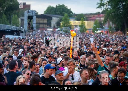 Ostrava, Repubblica Ceca. 14th luglio 2022. Il secondo giorno del festival internazionale di musica Colors of Ostrava del 19th, il 14 luglio 2022, a Ostrava, Repubblica Ceca. Credit: Vladimir Prycek/CTK Photo/Alamy Live News Foto Stock