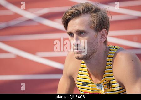 Eugene, Stati Uniti. 15th luglio 2022. Campionati del mondo di atletica: High jumper Mateusz Przybylko dalla Germania durante le qualifiche. Credit: Michael Kappeler/dpa/Alamy Live News Foto Stock