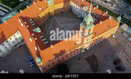 Veduta aerea del vecchio Castello reale di Varsavia, Piazza del Castello, Polonia Foto Stock