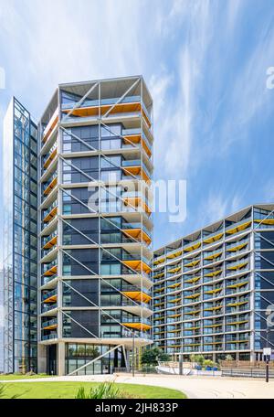 Londra, Inghilterra, Regno Unito - sviluppo di alloggi Riverlight di Rogers Stirk Harbour & Partners Foto Stock