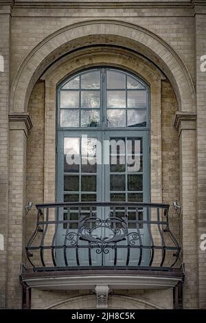 Una delle porte del Teatro Landskrona centrale Foto Stock