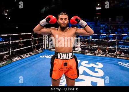 LONDRA, REGNO UNITO. 16th Lug 2022. Khalid Ali vs Des Newton – Welterweight Contest durante la lotta di Frankwarren presenta Sheeraz vs Torres - WBC Silver Middleweight Championship alla Copper Box Arena sabato 16 luglio 2022 a LONDRA, REGNO UNITO. Credit: Taka G Wu/Alamy Live News Foto Stock