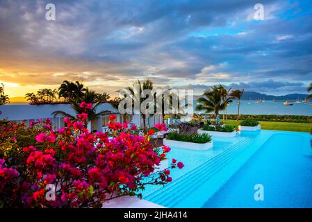 Vista su Tropical North Queensland e Magnetic Island, Australia Foto Stock