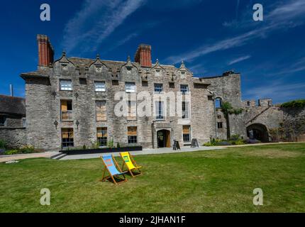 Editoriale Hay-on-Wye, Regno Unito - 16 luglio 2022: Castello di Hay nella città dei libri di Hay-on-Wye nel Galles del Sud Regno Unito famoso per i suoi negozi di libri di seconda mano e Th Foto Stock