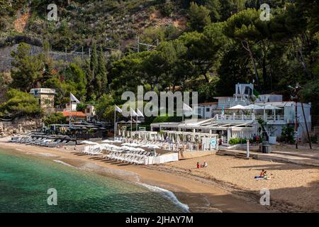 Mala Beach club nella Costa Azzurra vicino a Cap d'Ail Foto Stock