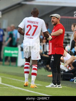 Colonia, Germania. 07th giugno 2022. Telekom Cup, 1. FC Cologne vs AC Milan, Anthony Modeste (Cologne), manager Steffen Baumgart (Cologne) Credit: Juergen Schwarz/Alamy Live News Foto Stock