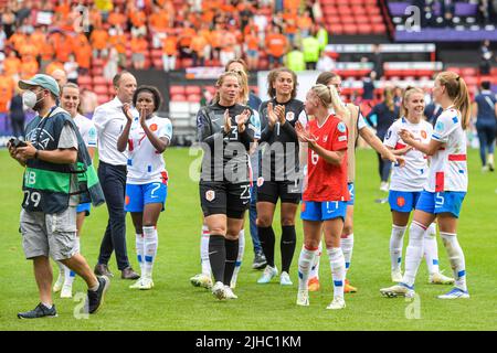 SHEFFIELD - i giocatori dei Paesi Bassi festeggiano la vittoria durante la partita UEFA Women's EURO England 2022 tra Svizzera e Paesi Bassi allo stadio Bramall Lane il 17 luglio 2022 a Sheffield, Regno Unito. ANP GERRIT VAN COLOGNE Foto Stock