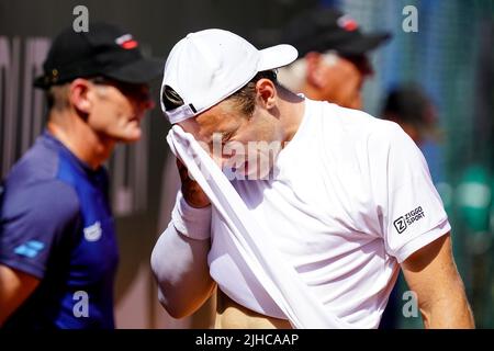 AMERSFOORT, PAESI BASSI - LUGLIO 17: Tallon Griekspoor dei Paesi Bassi durante la finale Men's Singles del Van Mossel Kia Dutch Open all'ALTA tennisground il 17 Luglio 2022 ad Amersfoort, Paesi Bassi (Foto di Rene Nijhuis/BSR Agency) Foto Stock