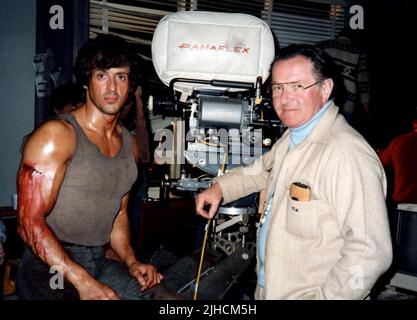 SYLVESTER STALLONE, TED KOTCHEFF, primo sangue, 1982 Foto Stock