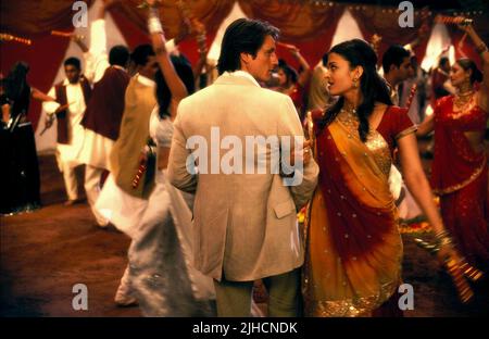 MARTIN HENDERSON, Aishwarya Rai, sposa e pregiudizi, 2004 Foto Stock