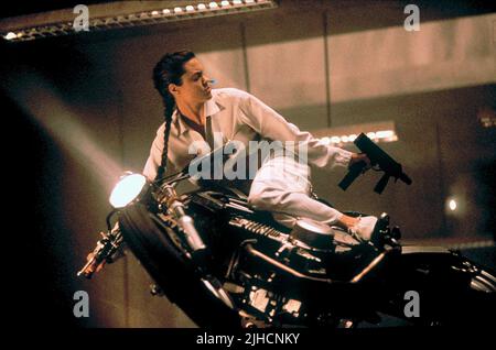 ANGELINA JOLIE, Lara Croft: Tomb Raider, 2001 Foto Stock