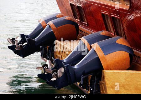 albero di trasmissione per impieghi pesanti per yacht e imbarcazioni Foto Stock