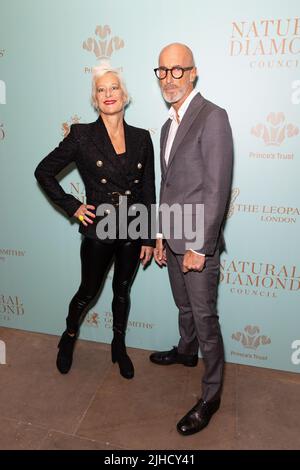 Gli ospiti partecipano al Leopard Awards alla Goldsmiths' Hall con Alison Jackson dove: Londra, Regno Unito quando: 02 Nov 2021 Credit: Phil Lewis/WENN Foto Stock