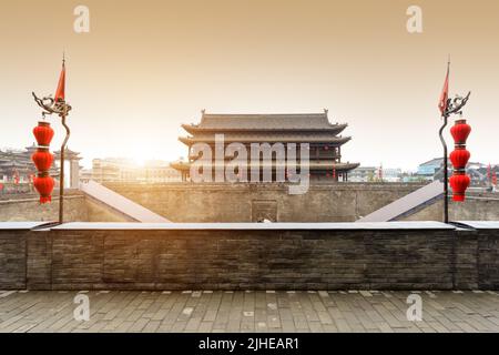Yongning Gate Torre della freccia, Ming Dynasty City Wall, Xi'an, Cina. Foto Stock