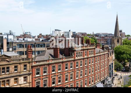 Vista su Wheeler Gate dal tetto del Pearl Assurance Building a Nottingham City, Nottinghamshire Inghilterra UK Foto Stock